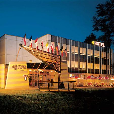 Hotel U Tri Lvu Ceske Budejovice Dış mekan fotoğraf